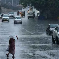 Moderate Rains Expected in Telangana today and tomorrow