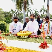 rahul gandhi wraps his tour in telangana