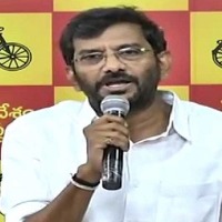 No party is willing to join hands with YSRCP says Somireddy Chandra Mohan Reddy