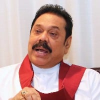 Sri Lanka PM Mahinda Rajapaksa resigns