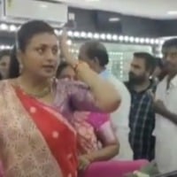 Roja opens beauty clinic in Tirupati