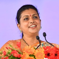 Will go to elections with Quit Chandrababu slogan says Roja