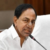 KCR leaves to Delhi