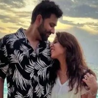 Rohit Sharma enjoying with his wife in Maldives