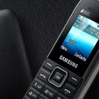 Samsung to exit low value feature phones business in India  