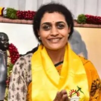 TDP has to come in to power says Nandamuri Suhasini
