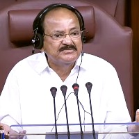 Central, state governments should work together: Venkaiah Naidu