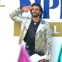 Ranveer Singh enthralled audience with his electrifying performance in IPL closing ceremony