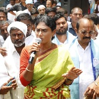 Sharmila slams CM KCR 