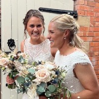 England Women Cricketers Katherine Brunt And Nat Sciver Get Married