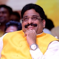 Budda Venkanna criticizes minister Ambati on Polavaram project