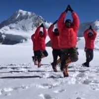 New record Border police personnel perform yoga at 24K feet