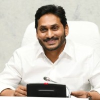 ysrcp chief jagan warnings to poor performance mlas in gadapagadapaku review