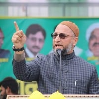 Asaduddin Owaisi opines on national wide riots