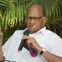 Congress wants Sharad Pawar as joint oppn candidate for President