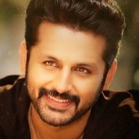 Nithiin celebrates 20 years in films and pens 'thank you' note
