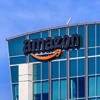 Amazon suffers outage with error messages for thousands of shoppers