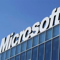 Microsoft may let you play games on Teams soon