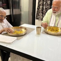 My mother is simple and extraordinary PM Modi emotional blog as Heeraben Modi turns 100