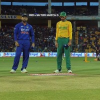 South Africa won the toss in Bengaluru