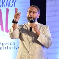 Owaisi asks Modi should insist his childhood friend Abbas if Nuper Sharma comments right or wrong