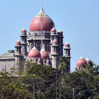 Telangana High Court serves notice to CM KCR