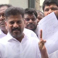 Revanth meets Agnipath protesters in Chanchalguda jail, objects to Sec 307 in FIRs