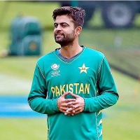 Dhoni backed Kohli; Ahmed Shehzad cries foul over lack of support in Pakistan