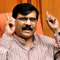 If shiv sainiks came out the streets will be on fire says sanjay raut
