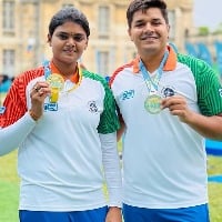 AP archer Jyothi surekha wins historical gold and silver in world cup