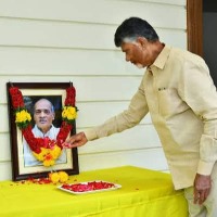 Chandrababu pays floral tribute to former PM PV Narasimharao on his birth anniversary