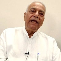 Need 'thinking and speaking' President, not 'rubber stamp': Yashwant Sinha
