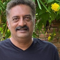 'You did great sir': Prakash Raj expresses support for Uddhav