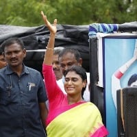  KCR does not know what it means to keep his word says YS Sharmila