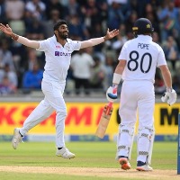 Team India comes into fray after three quick wickets down
