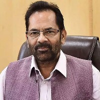 Mukhtar Naqvi steps down as union minister, submits resignation to PM