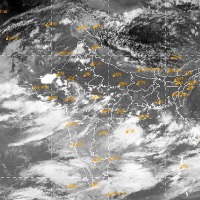 Heavy to very heavy rainfall  alert for AP and Telangana