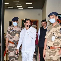 maharashtra cmshinde and deputy cm fadnavis reaches delhi