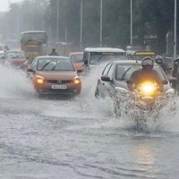 Meteorological Dept forecasts heavy rainfall in Telangana, issues red alert