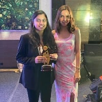 Roja daughter Anshu Malika gets best author award