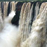 This is not Niagara Falls but Karnatakas Jog Falls in viral video