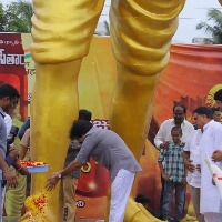 pawan kalyan trubetes to alluri statue in bhimavaram