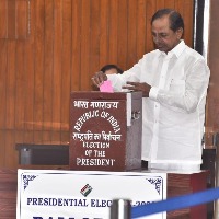 KCR casts his vote in presidential elections
