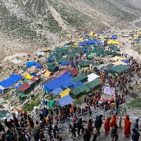Amarnath Yatra touches 2L, over 15,000 have 'darshan' in one day