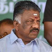 Palaniswami appoints Uday Kumar in Pannerselvam place