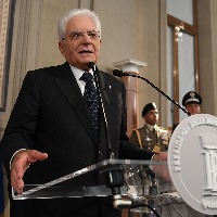 Italian Prez dissolves parliament, opens way to snap elections