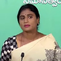 Y.S. Sharmila flays KTR for asking people to suggest best OTT shows