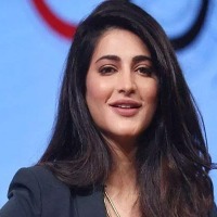 Shruti Haasan shares a special post on completing 13 years in industry