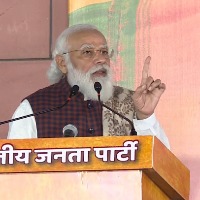 Modi asks states to pay dues to power distribution companies 