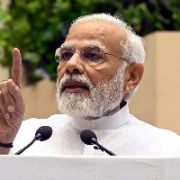 6-yr-old girl complains to PM Modi about expensive pencil, Maggi